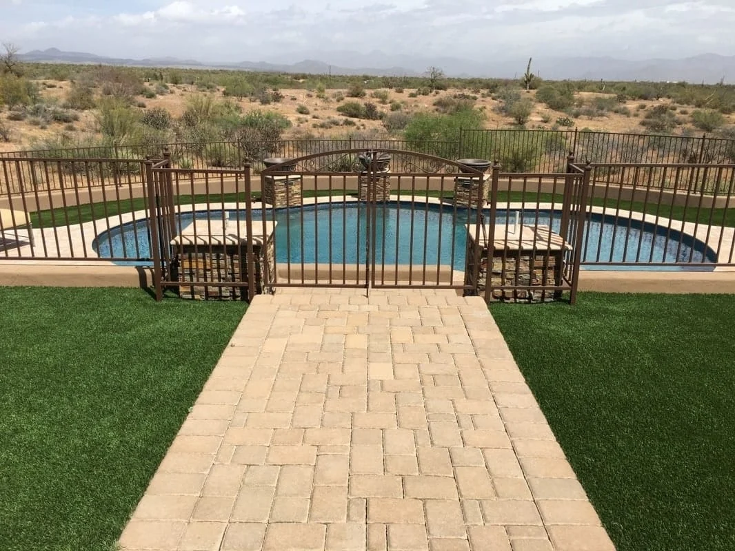 A fence route shaped around the yard