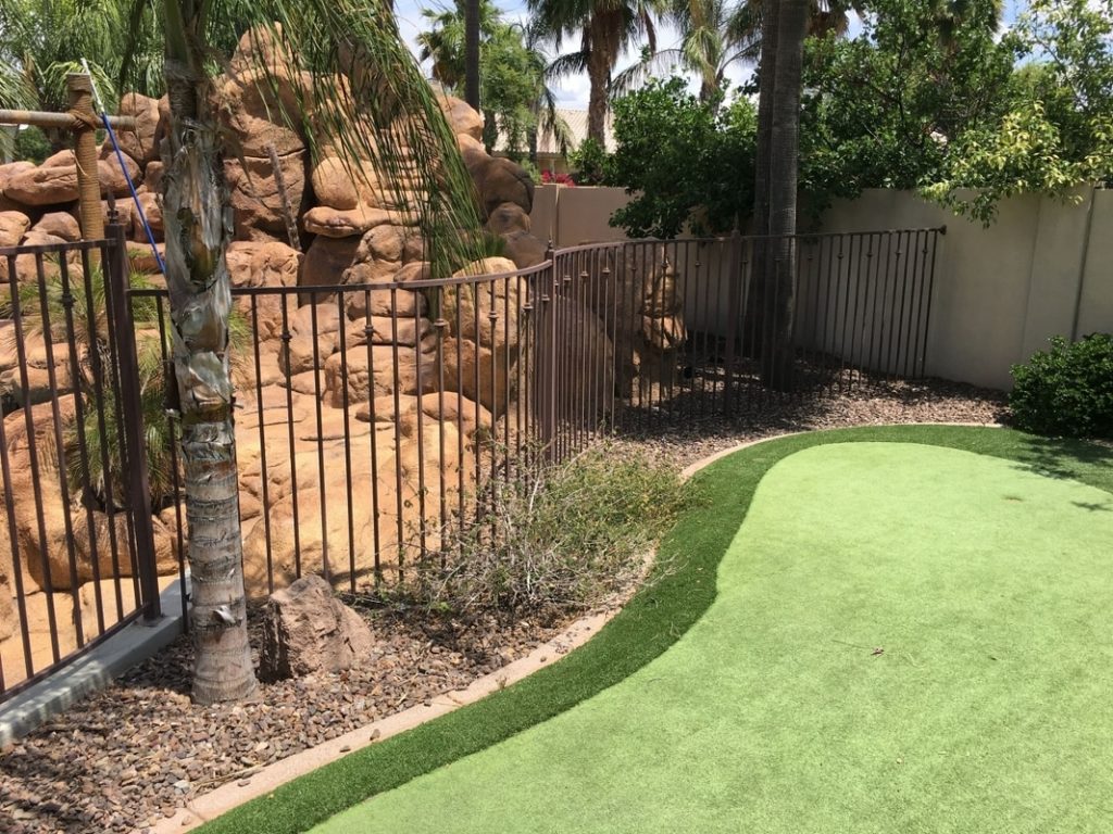Read more about the article Top 5 Pool Fence Mistakes to Avoid
